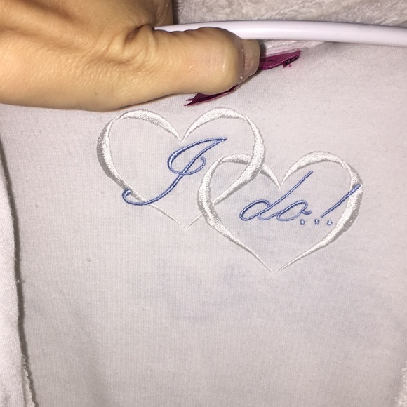 Betsey Johnson Bridal Robe - Picture 3 of 7